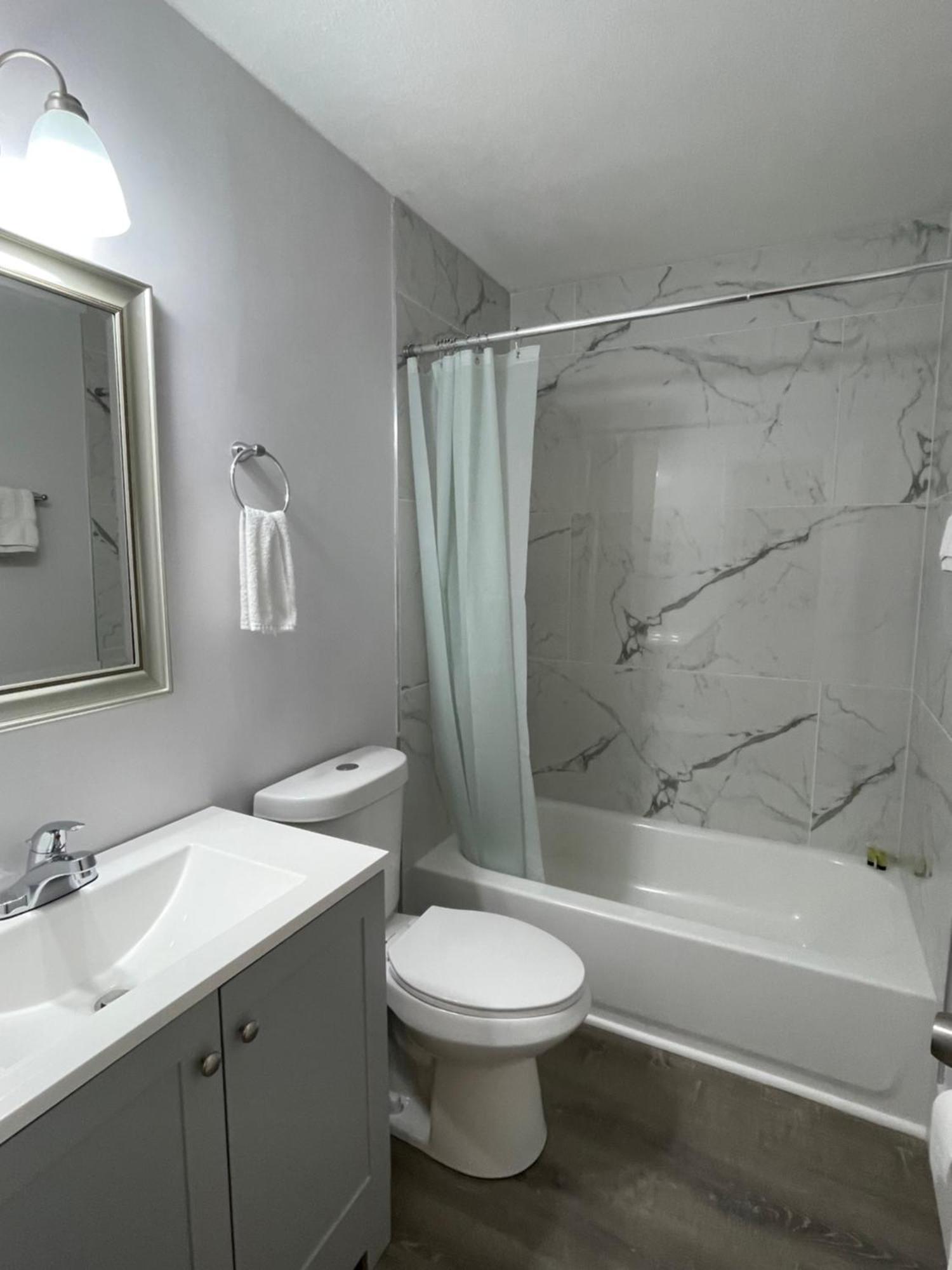 City First Story Apartments & Cottage フォート・ローダーデール エクステリア 写真