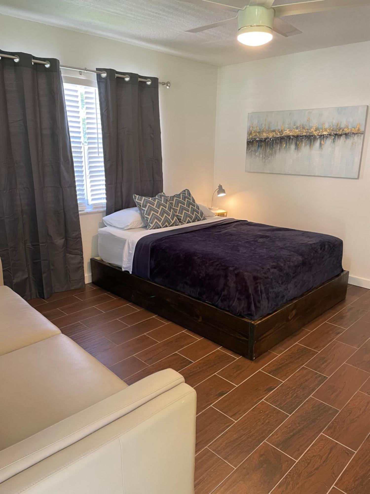 City First Story Apartments & Cottage フォート・ローダーデール エクステリア 写真