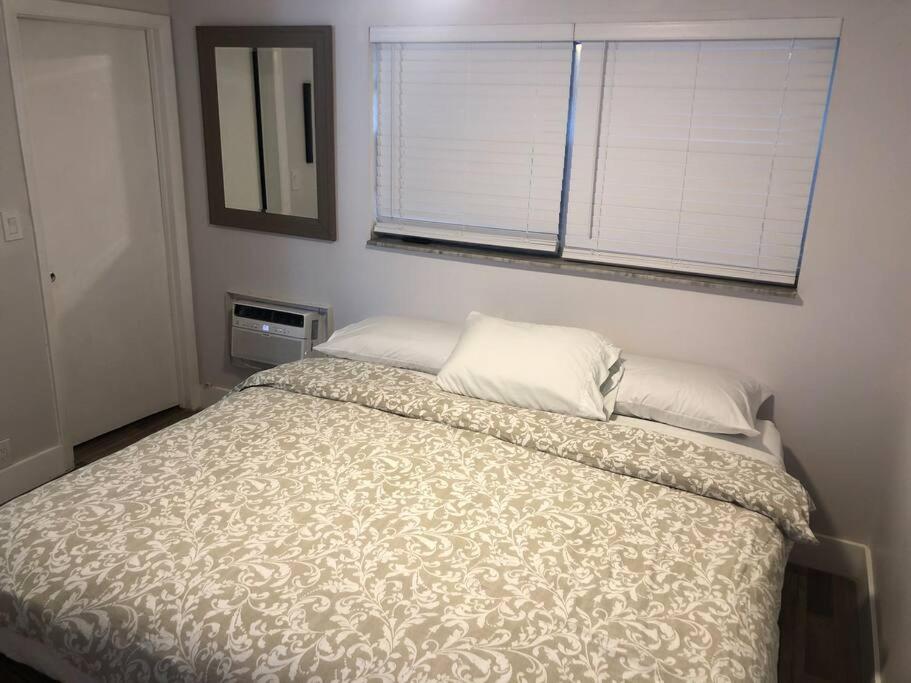 City First Story Apartments & Cottage フォート・ローダーデール エクステリア 写真